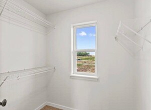 314 Sycamore Dr in West Branch, IA - Building Photo - Building Photo