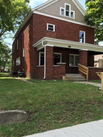 1108 N 10th St, Unit C in Lafayette, IN - Foto de edificio - Building Photo
