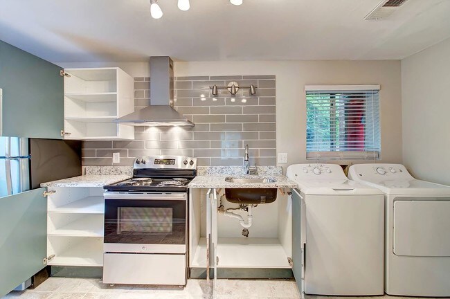 657 John Wesley Dobbs Ave NE-Unit -01 - ER TH in Atlanta, GA - Building Photo - Building Photo