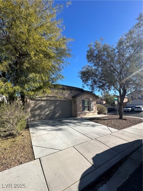 8532 Warthen Meadows St in Las Vegas, NV - Building Photo - Building Photo