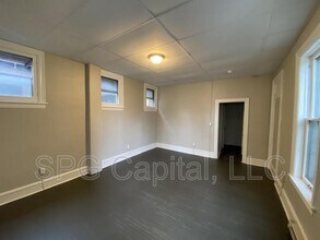 120 Lincoln Way W in Chambersburg, PA - Building Photo - Building Photo