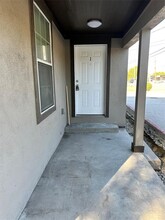 706 Harris Ave in Pasadena, TX - Building Photo - Building Photo