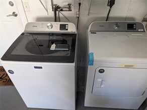 4102 Forest Dr in Weston, FL - Building Photo - Building Photo