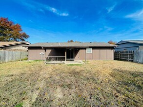 11432 E 38th St in Tulsa, OK - Building Photo - Building Photo