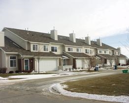 Villas at Meadow Ridge in Ankeny, IA - Building Photo