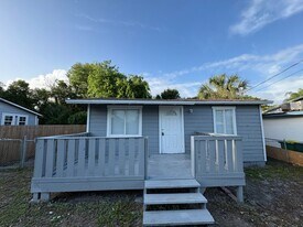 1423 Licht St in Cocoa, FL - Building Photo