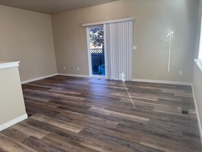 61325 Sally Ln in Bend, OR - Building Photo - Building Photo