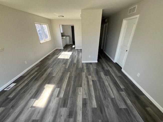 67 Brooks St in Mount Clemens, MI - Building Photo - Building Photo