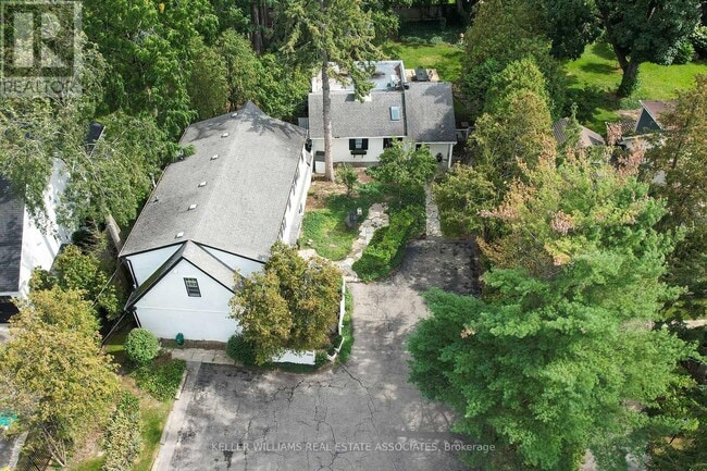 property at 1182-1182 Linbrook Rd