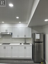 50 Bernadino St in Brampton, ON - Building Photo - Building Photo