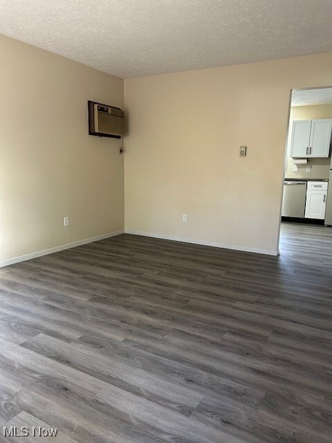 property at 829 Randall Dr