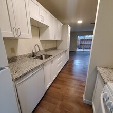 1001 Murrieta Blvd in Livermore, CA - Building Photo - Building Photo