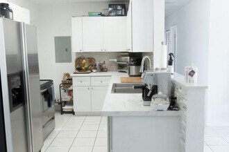 1111 NE 211th Ter in Miami, FL - Building Photo - Building Photo