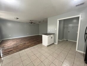 124-30th 1/2 30th 1/2 St in Gulfport, MS - Building Photo - Building Photo