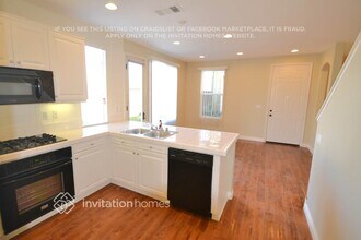 9167 S Cullen Wy in Inglewood, CA - Building Photo - Building Photo