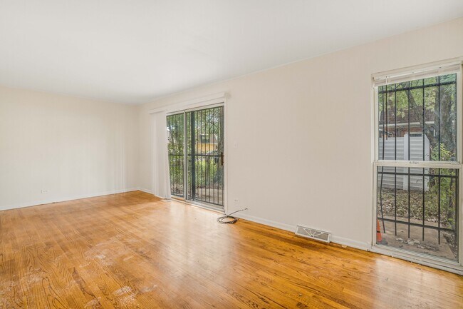 11526 S Racine Ave in Chicago, IL - Building Photo - Building Photo