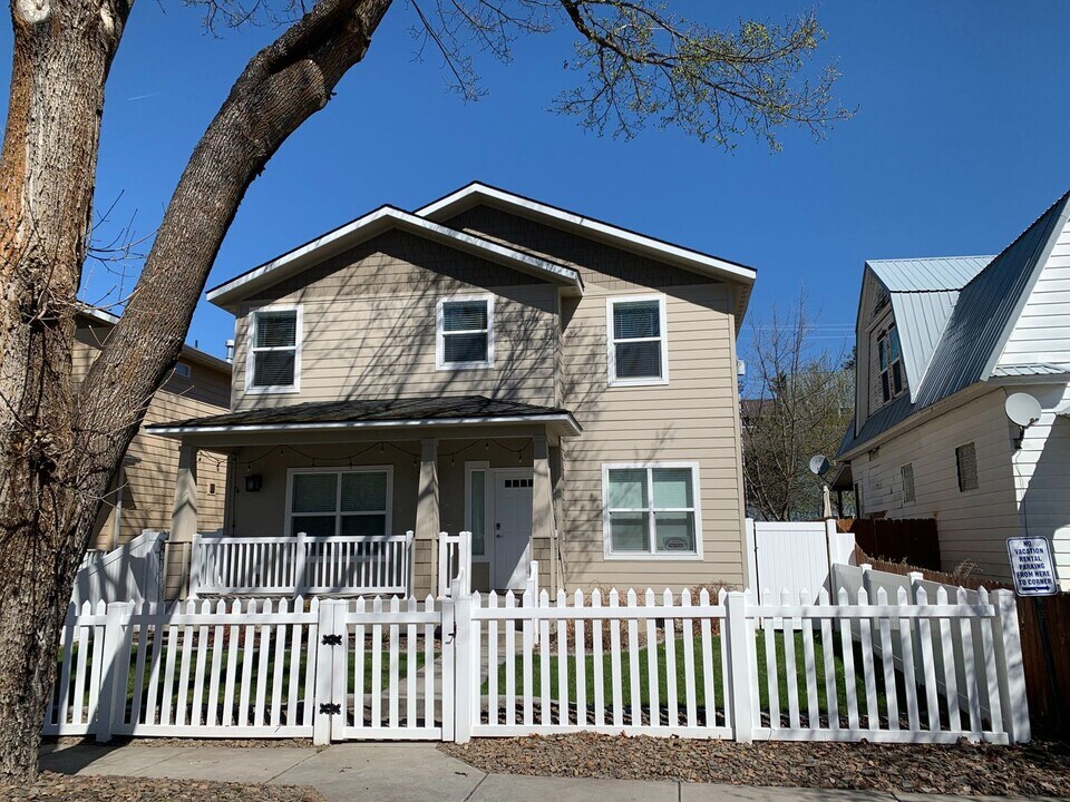 1013 E Bancroft Ave in Coeur d'Alene, ID - Building Photo