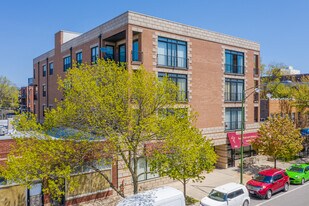 2306-2310 W Touhy Ave in Chicago, IL - Building Photo