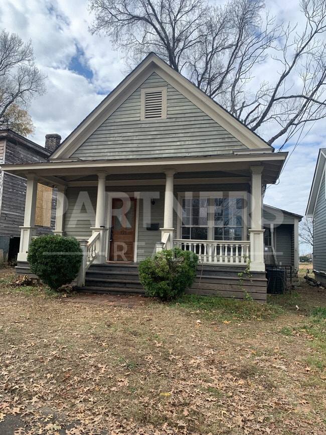 121 Hanrick St in Montgomery, AL - Building Photo - Building Photo