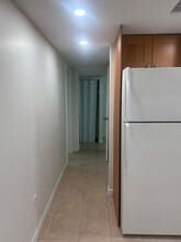 41 Cartwright Av in Toronto, ON - Building Photo - Building Photo