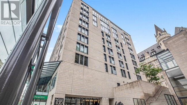 property at 700-700 Sussex Dr