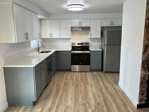 1794 Rialto Ave S in Salem, OR - Building Photo - Building Photo