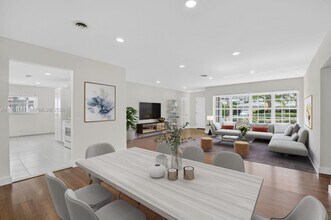 1345 SW 9th Ave in Boca Raton, FL - Building Photo - Building Photo