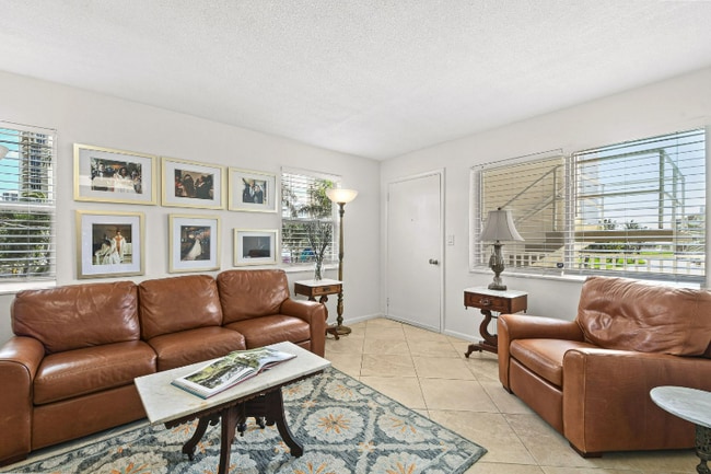 3600 N Ocean Dr in Singer Island, FL - Building Photo - Building Photo