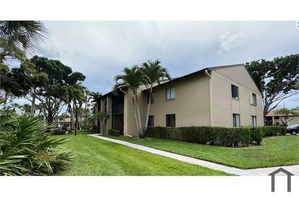 property at 501 Shady Pine Way