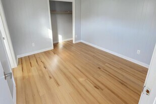 746 8th St in Columbus, IN - Building Photo