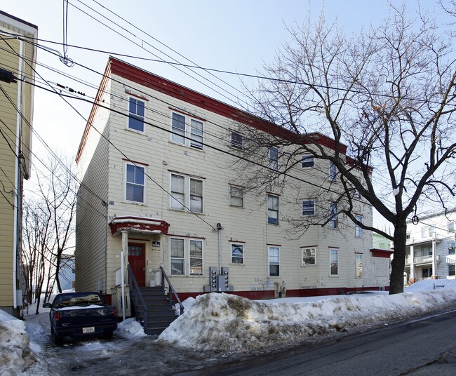 81 Horton St in Lewiston, ME - Building Photo - Building Photo