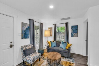 7112 1/2 Avenue L in Houston, TX - Building Photo - Building Photo