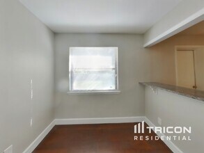 7138 Mayapple Rd in Jacksonville, FL - Foto de edificio - Building Photo