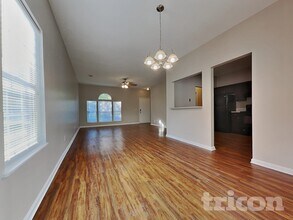 62 Sweet Thorne Cir in Irmo, SC - Foto de edificio - Building Photo