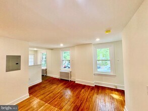 2148 Green St in Philadelphia, PA - Building Photo - Building Photo