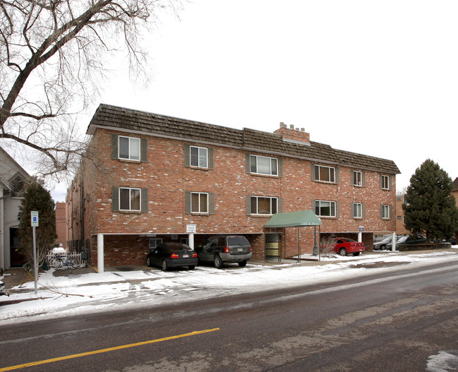 King James Apartments in Denver, CO - Building Photo - Building Photo