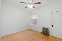 444 W Arlington Pl, Unit #1 in Chicago, IL - Foto de edificio - Building Photo