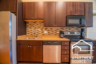 3138 S Indiana Ave in Chicago, IL - Building Photo