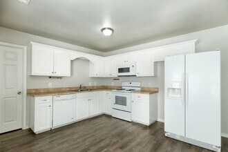 109 Castleberry Ct in Bertram, TX - Building Photo - Building Photo