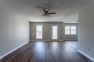 114 Carnegie Loop in Meridianville, AL - Building Photo - Building Photo