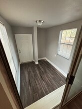 4122 Alaskian Sunrise in San Antonio, TX - Building Photo - Building Photo