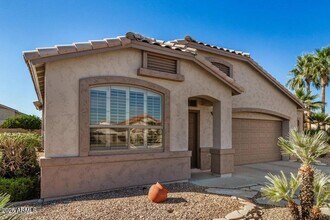17709 W Sunbelt Dr in Surprise, AZ - Building Photo - Building Photo