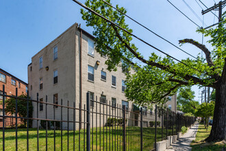 4508 B St SE in Washington, DC - Building Photo - Building Photo