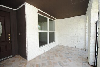 11511 Creekhurst Dr in Houston, TX - Building Photo - Building Photo