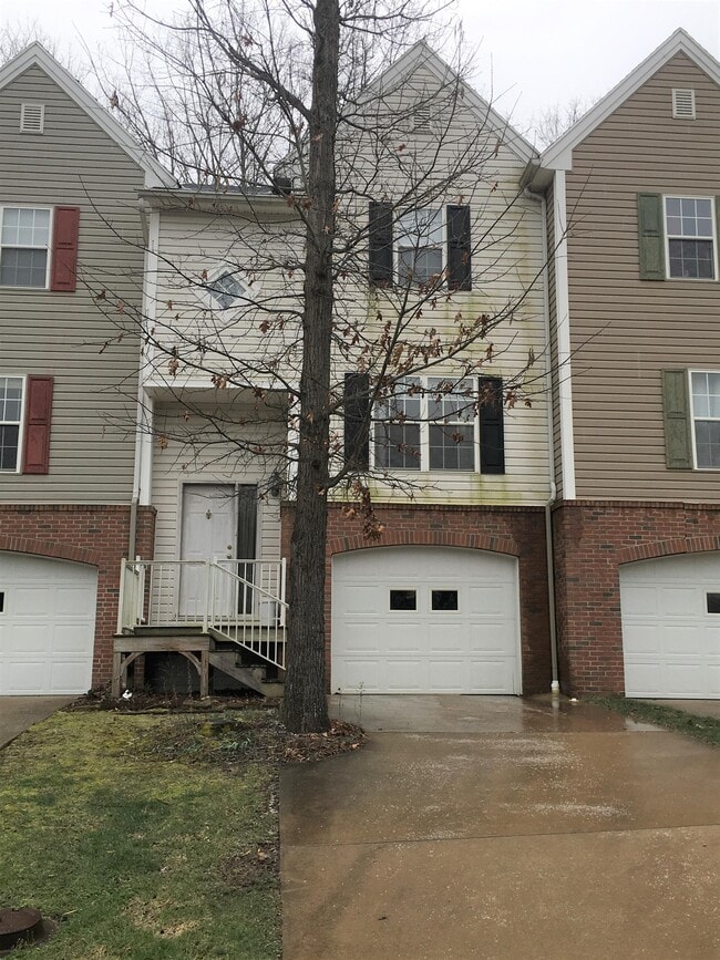 property at 4 Westfield Pl