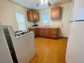 1002 W Deming St in Roswell, NM - Building Photo - Building Photo