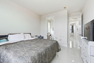 310 N Dixie Hwy in Lake Worth Beach, FL - Foto de edificio - Building Photo