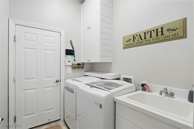 11119 Laughton Cir
