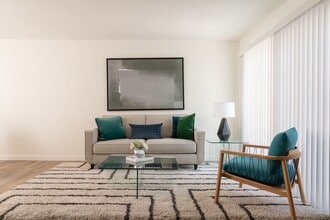 Sherman Apartments in Sherman Oaks, CA - Building Photo - Building Photo