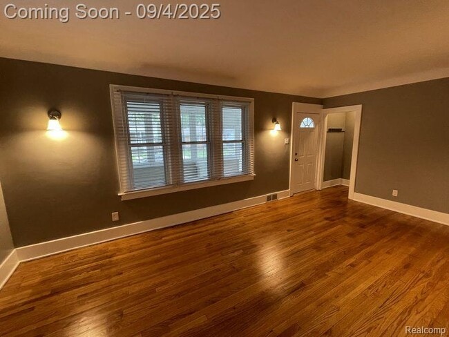 627 Frederick St in Royal Oak, MI - Building Photo - Building Photo